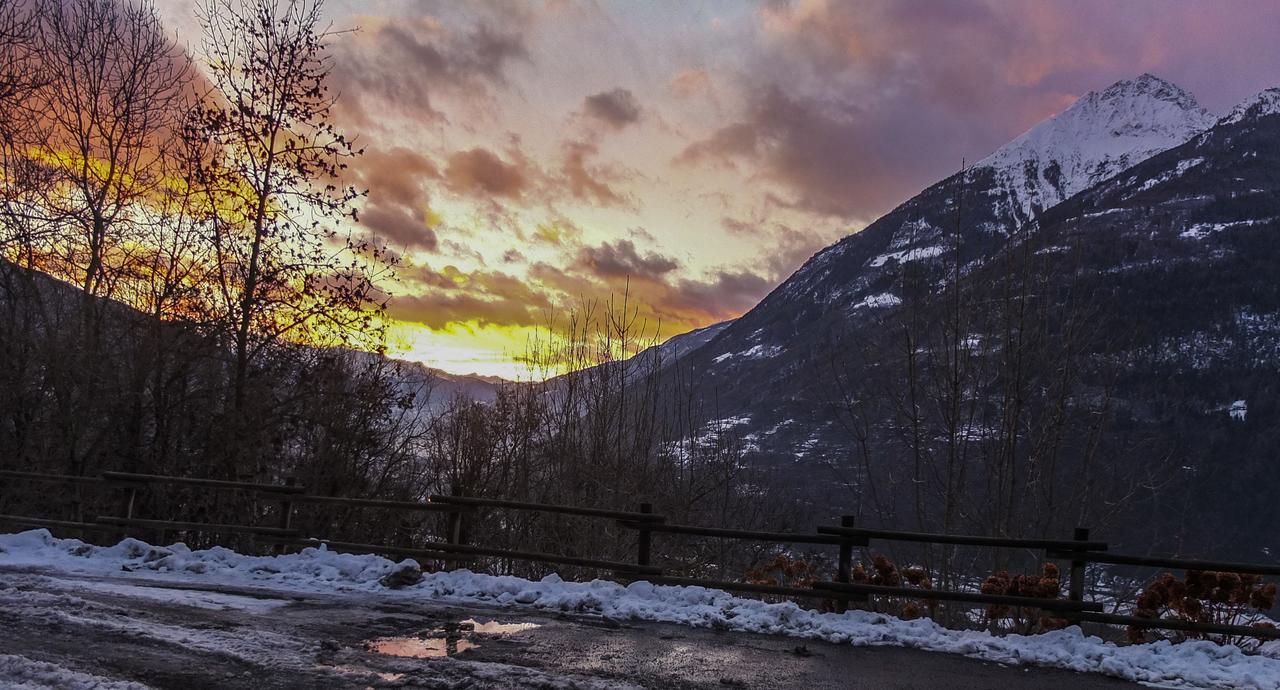 Agriturismo Al Castagneto Villa Mazzo di Valtellina Exteriör bild